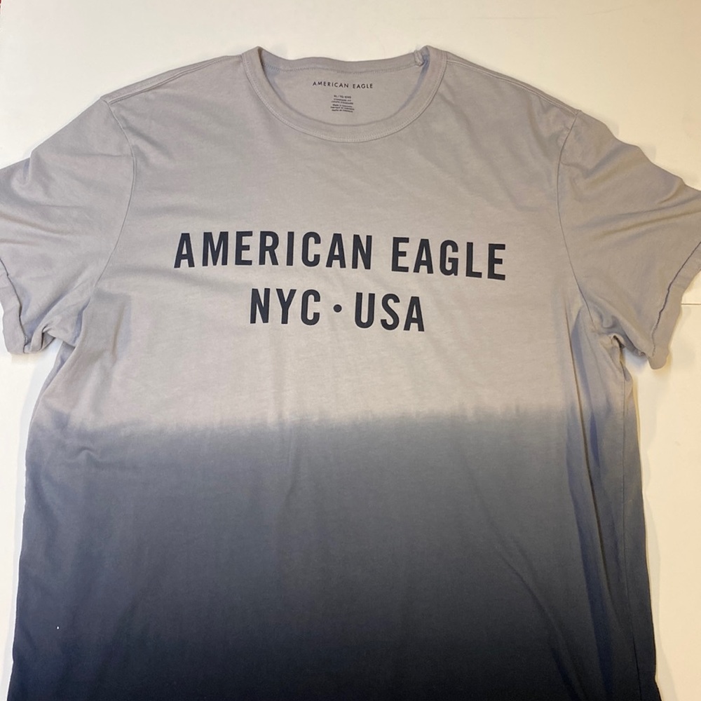 Men’s American Eagle Tshirt XL